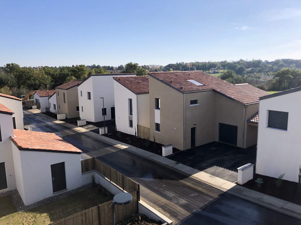 LE CLOS ANATALIA : villas et appartements